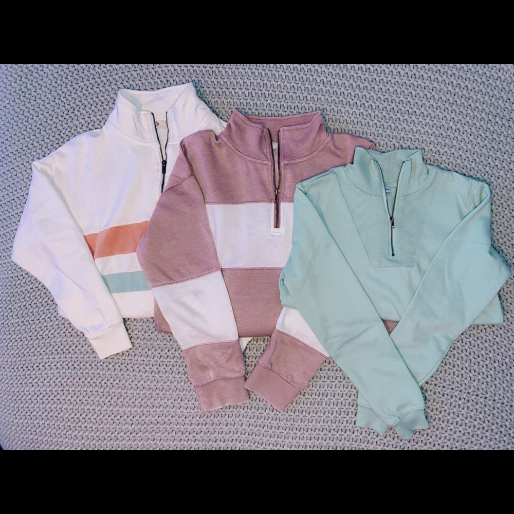 Quarter zips 🦋
